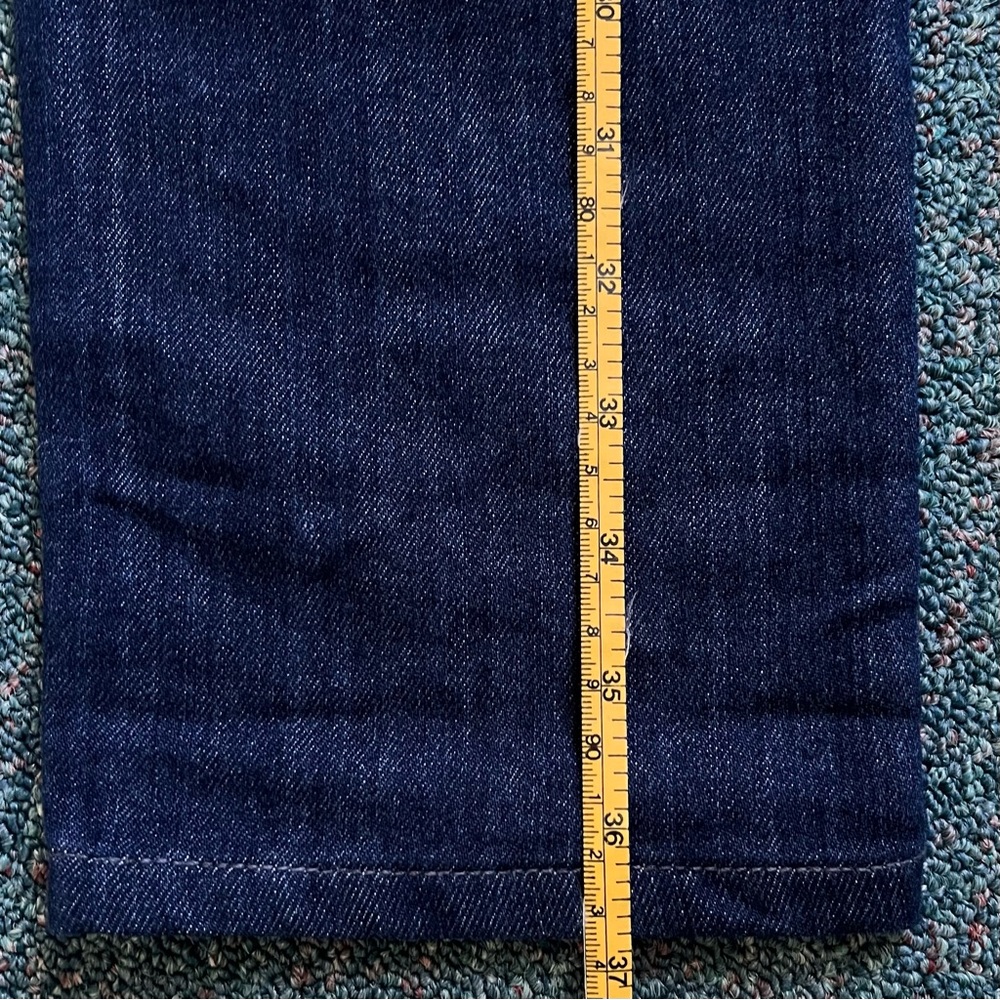 AG Adriano Goldschmied The Stilt Cigarette Jean, Size 28R US - Picture 6 of 16